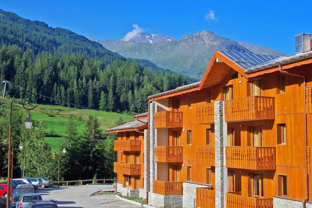 Residence Les Balcons De Val Cenis Le Haut Lanslevillard Exterior photo
